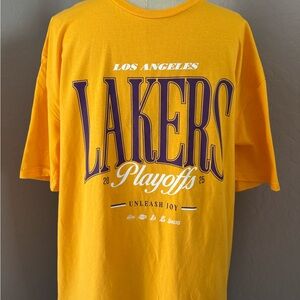 Los Angeles Lakers Playoffs T-Shirt size XL 100% cotton